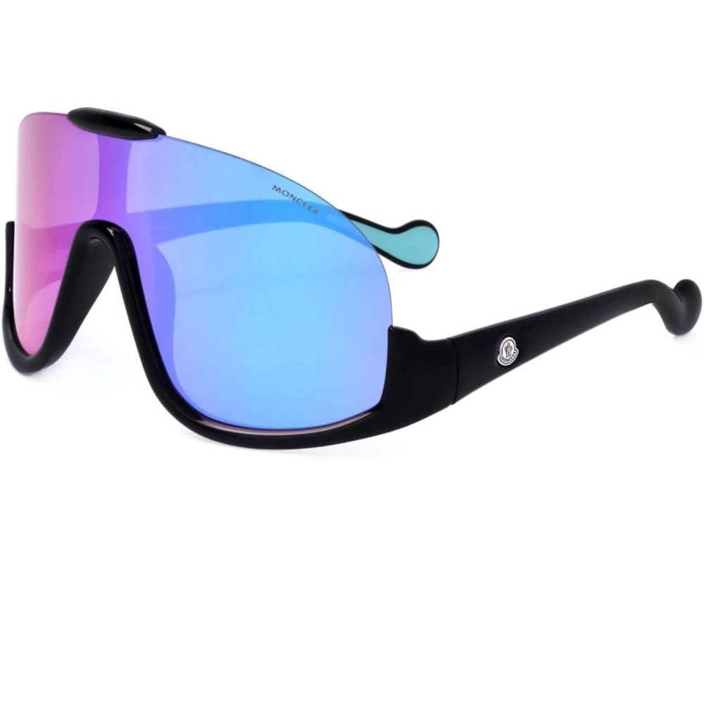 Authentic Moncler Sunglasses with original cloth and case